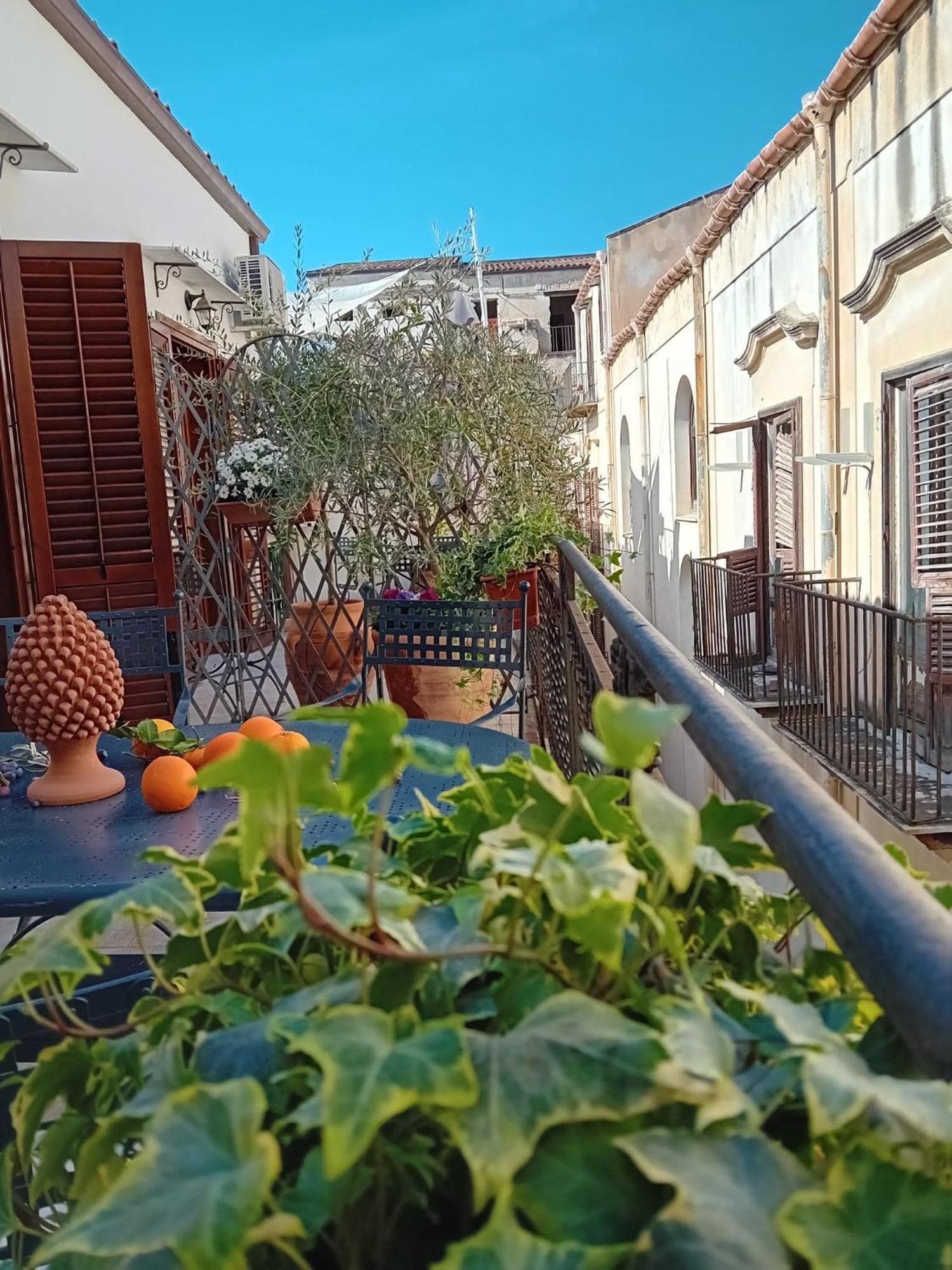 Penthouse Luxury Quattro Canti Palermo Luaran gambar